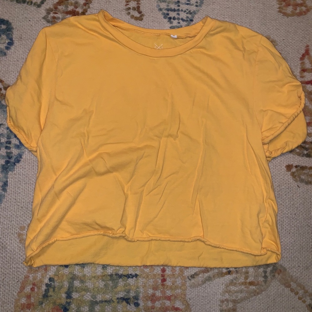 Basic tees - Picture 2 of 3